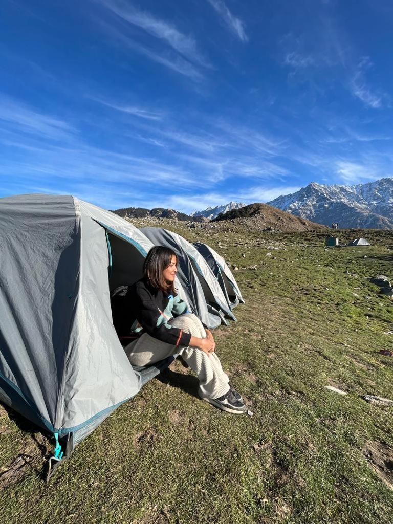 Triund Trek Otel Dharamshala Dış mekan fotoğraf